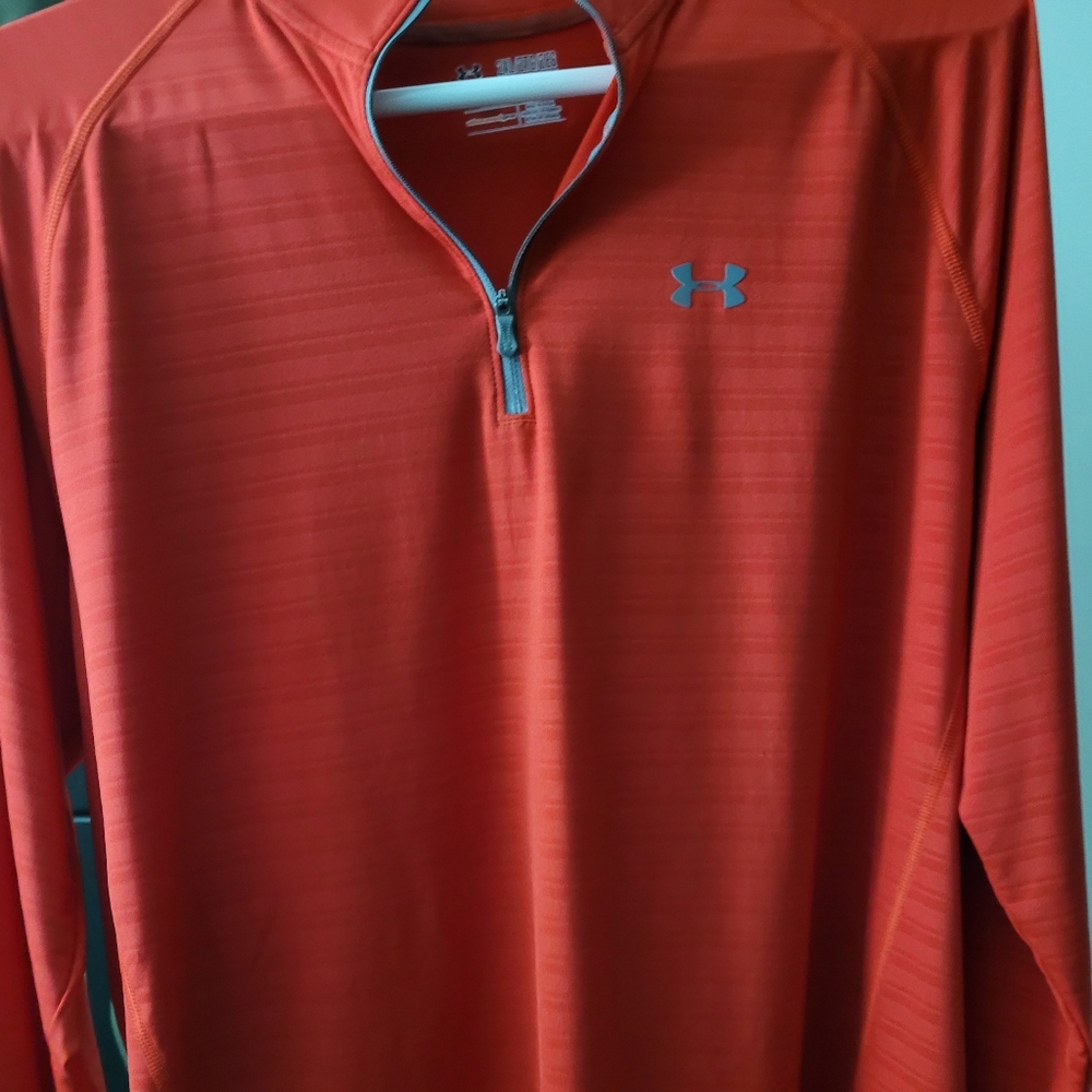 Under armour pullover